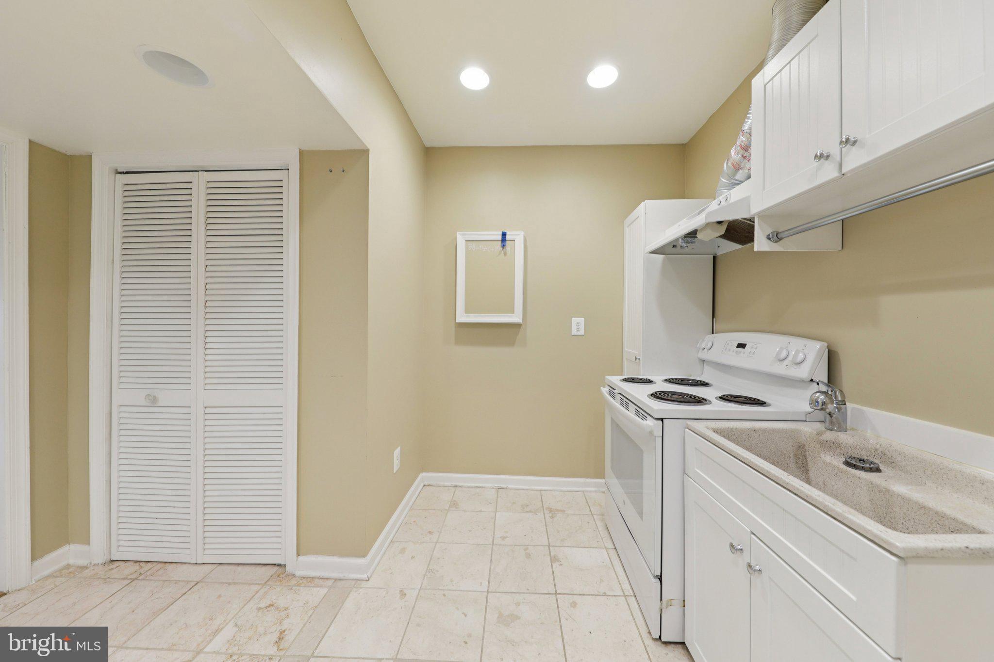 4968 Quebec Street Northwest Washington, DC 20016 - Photo 28 of 39