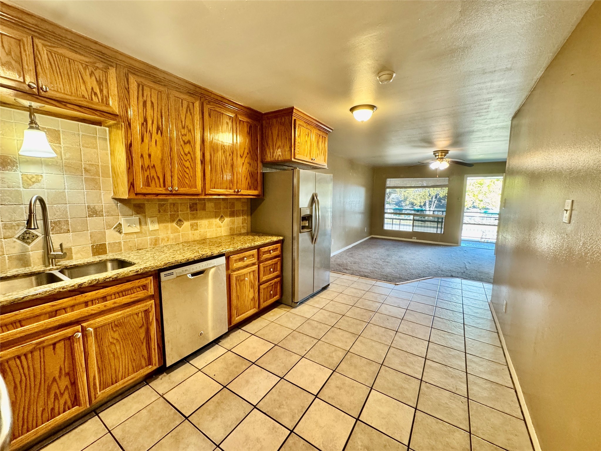 2201 North Grand Boulevard, Unit 8 Pearland, TX 77581 - Photo 7 of 10