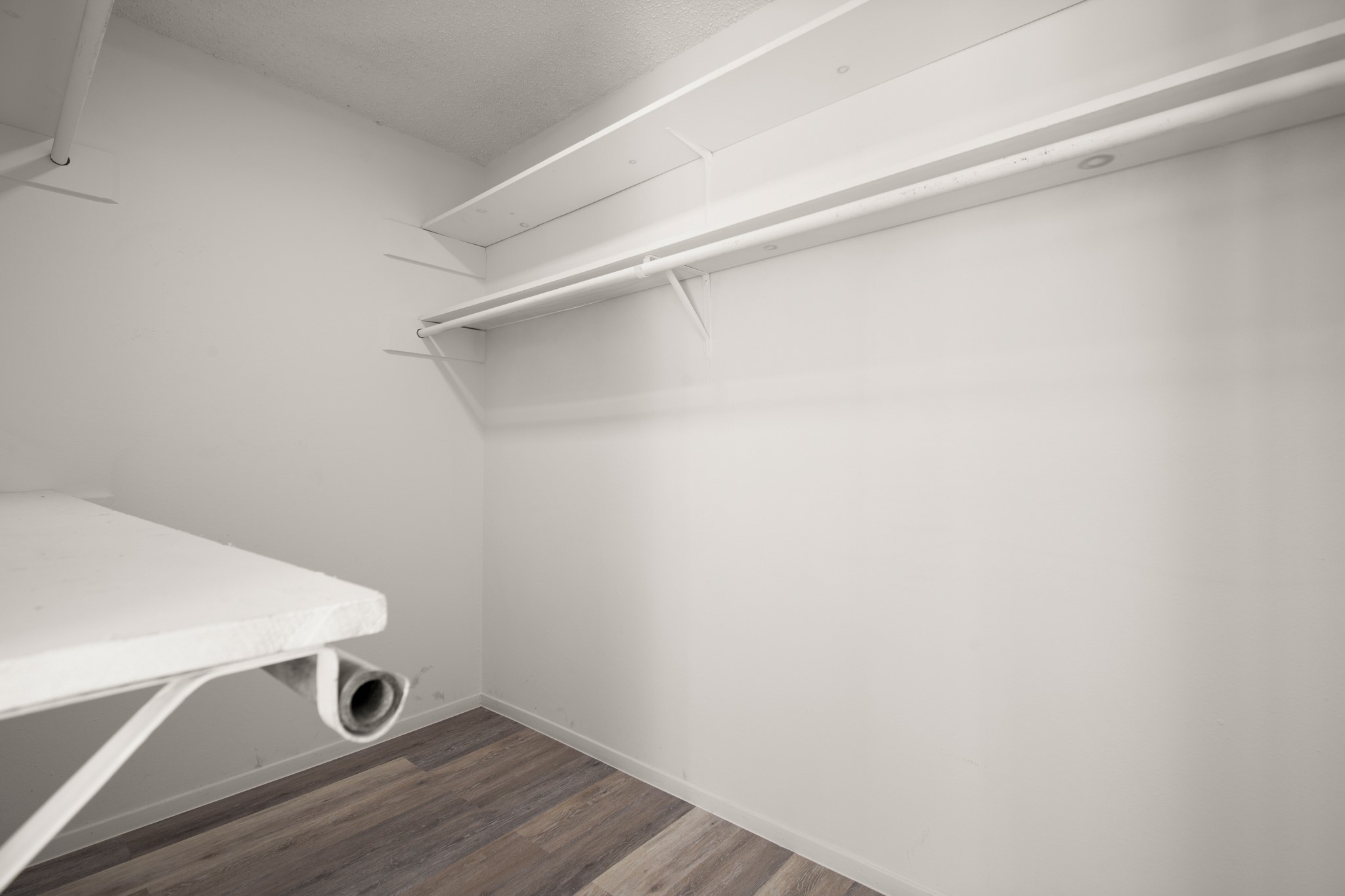 910 Duncan Lane, Unit 56 Austin, TX 78705 - Photo 14 of 17 a view of an empty room