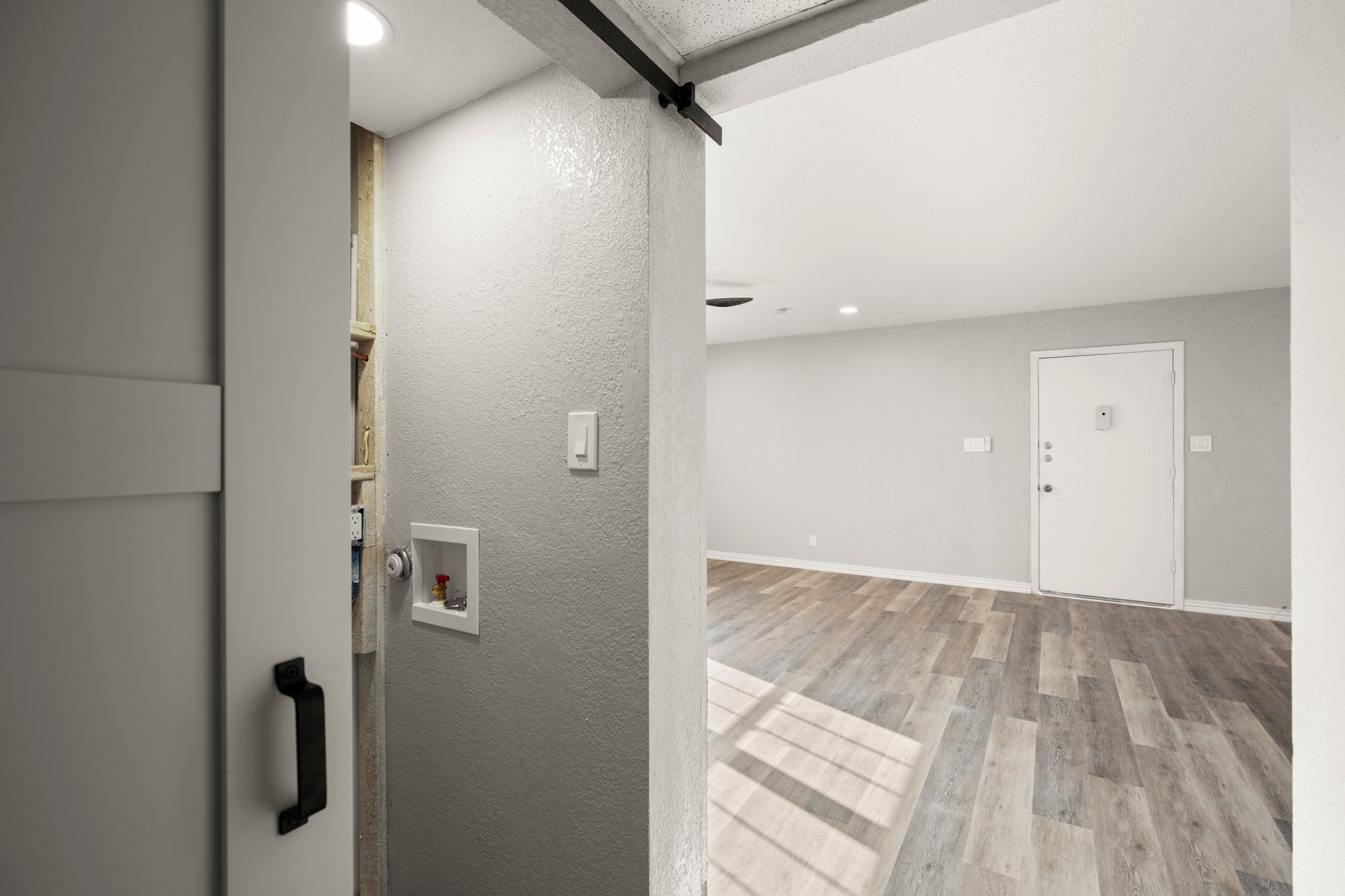 910 Duncan Lane, Unit 56 Austin, TX 78705 - Photo 7 of 17 a view of a bathroom with a shower