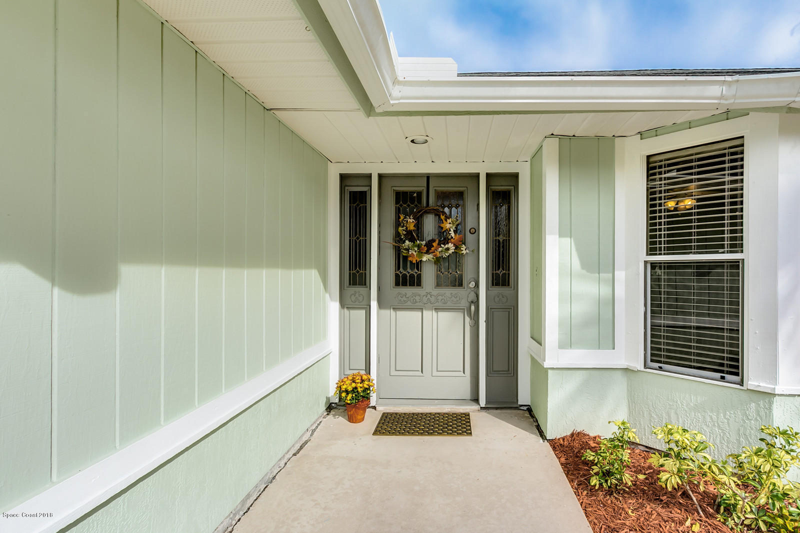 4300 Country Road Melbourne, FL 32934 - Photo 3 of 46 Inviting Entry