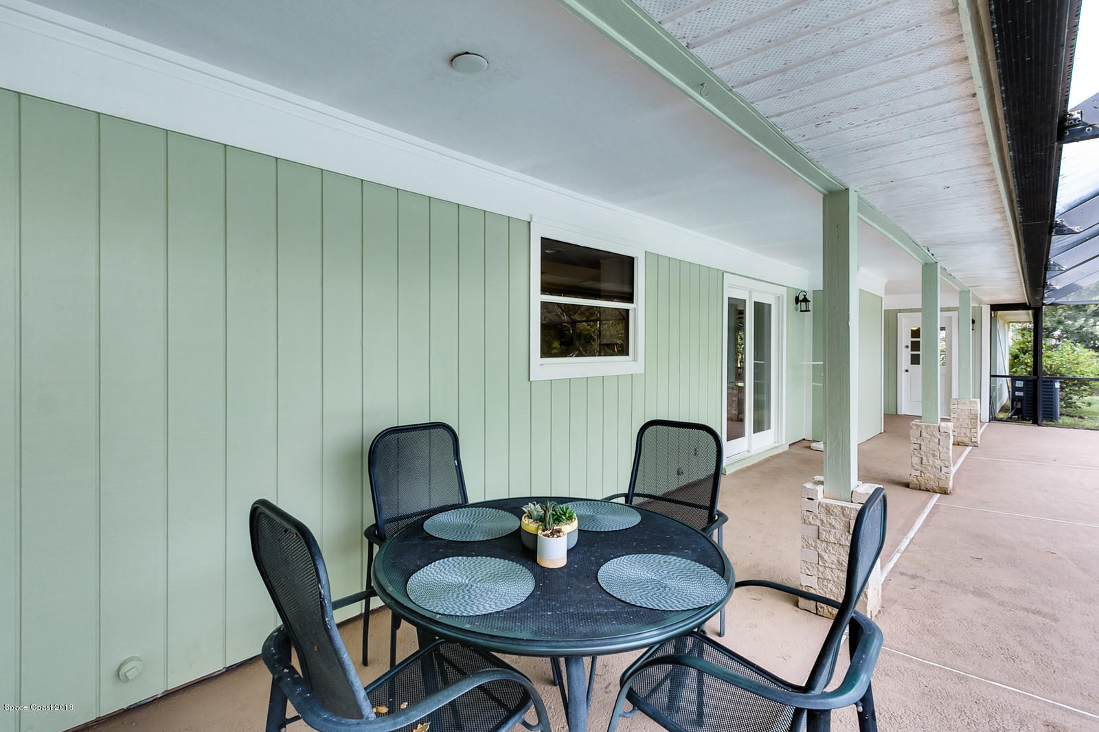 4300 Country Road Melbourne, FL 32934 - Photo 25 of 46 Pool Area Lanai