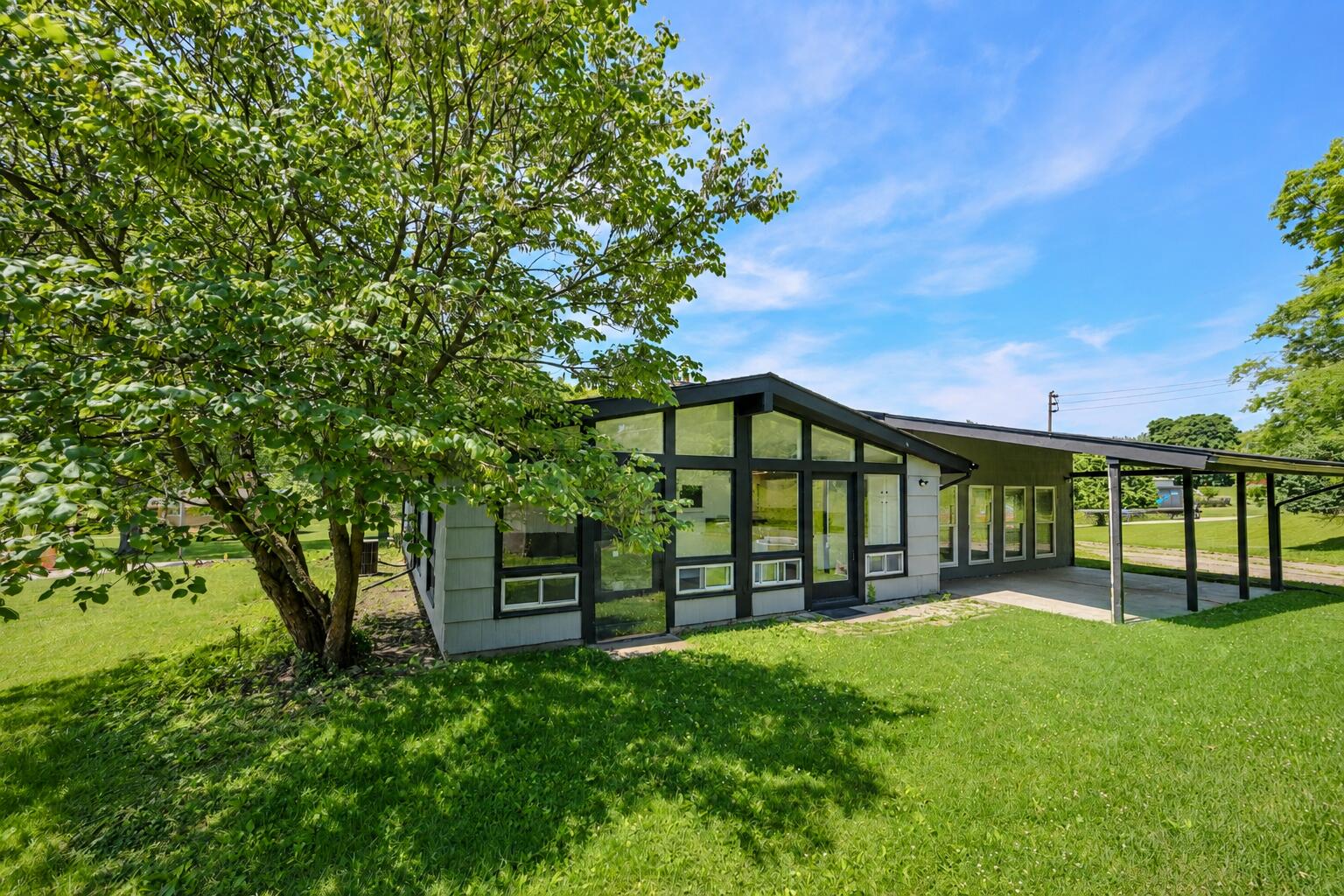 2020 Winding Trail Springfield, OH 45503 - Photo 25 of 32
