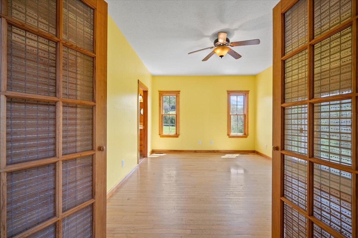 216 Old Wolf Hill Road Bethpage, TN 37022 - Photo 16 of 70 a view of an entryway with wooden floor