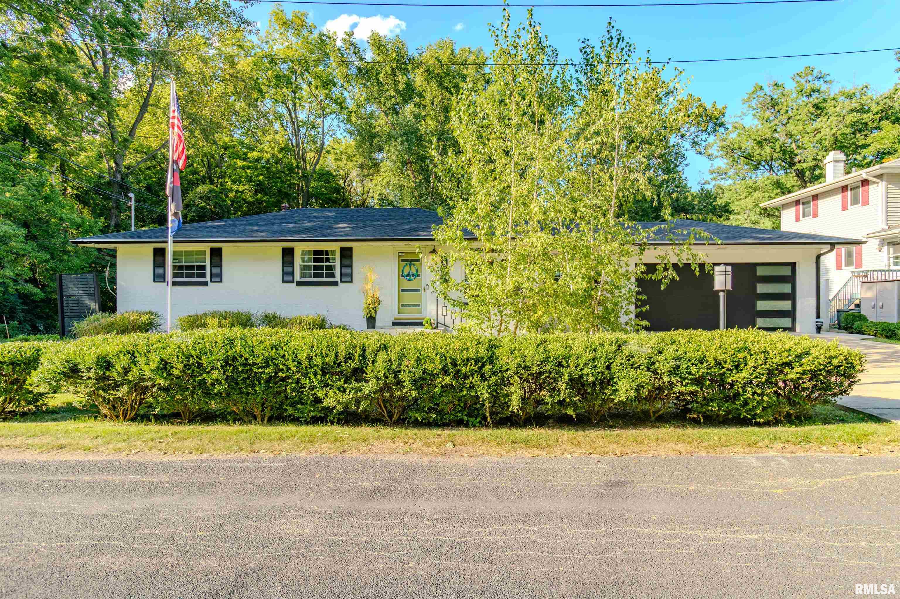 303 East Lyndale Road Peoria, IL 61614 - Photo 12 of 81