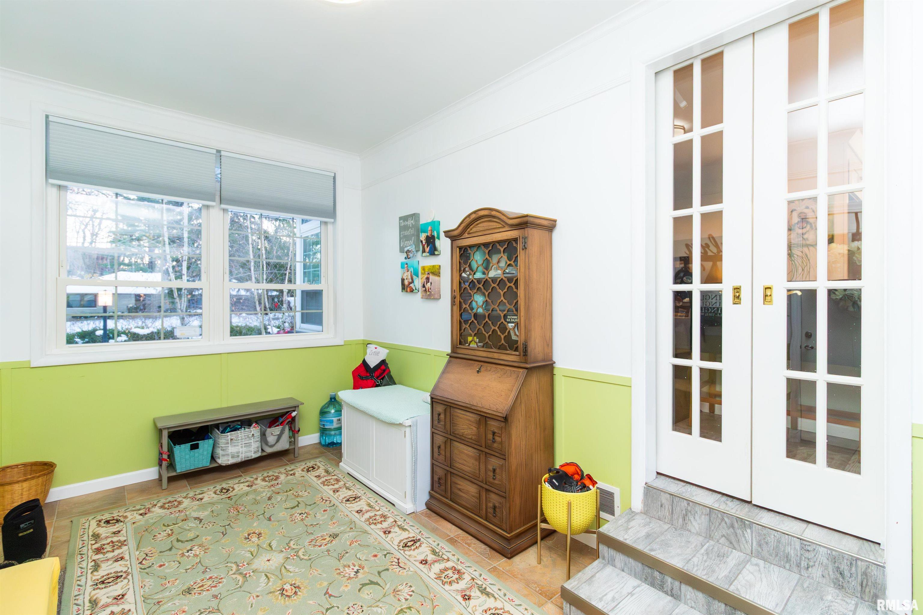 303 East Lyndale Road Peoria, IL 61614 - Photo 34 of 81