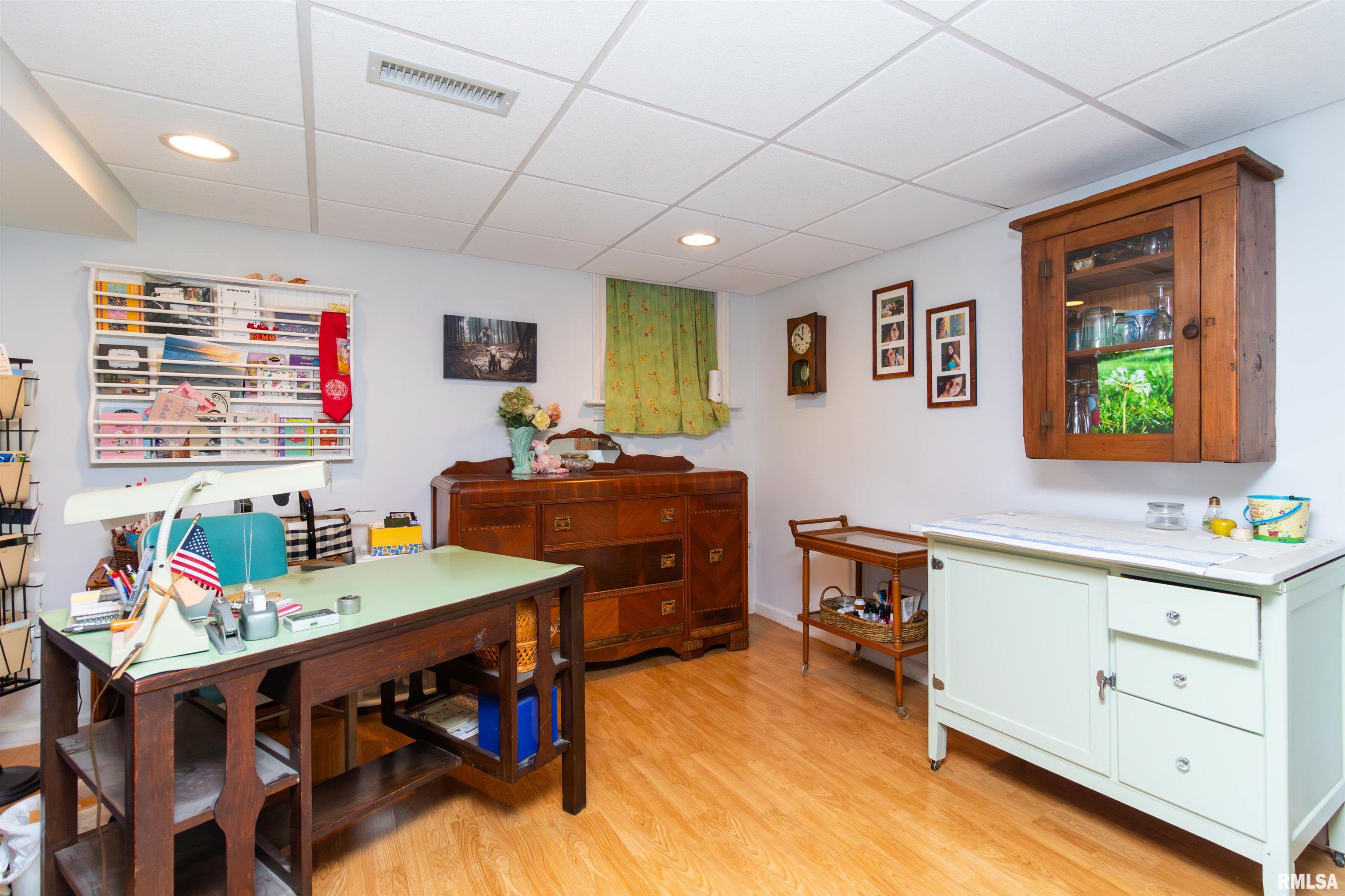 303 East Lyndale Road Peoria, IL 61614 - Photo 56 of 81