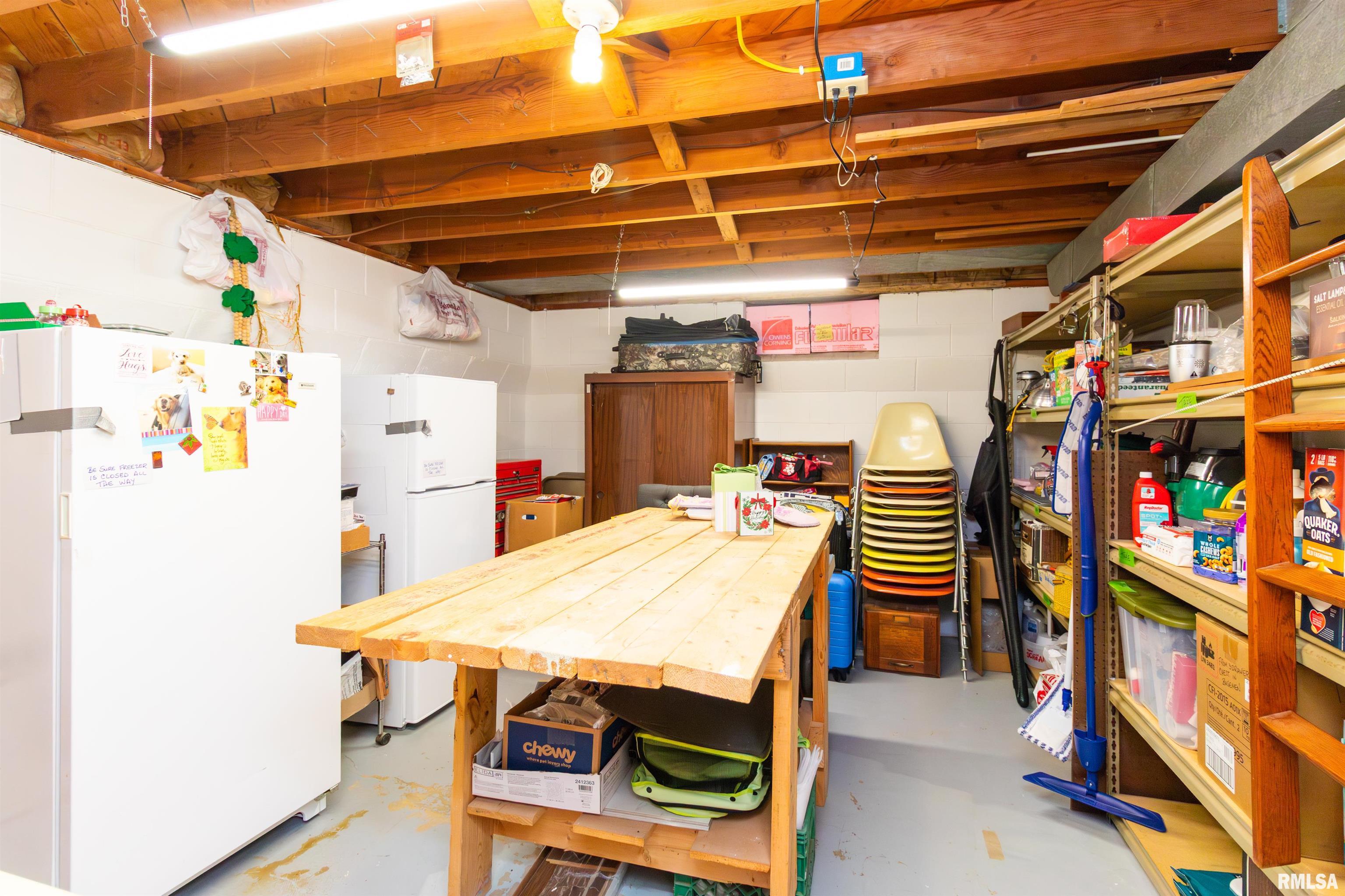 303 East Lyndale Road Peoria, IL 61614 - Photo 66 of 81