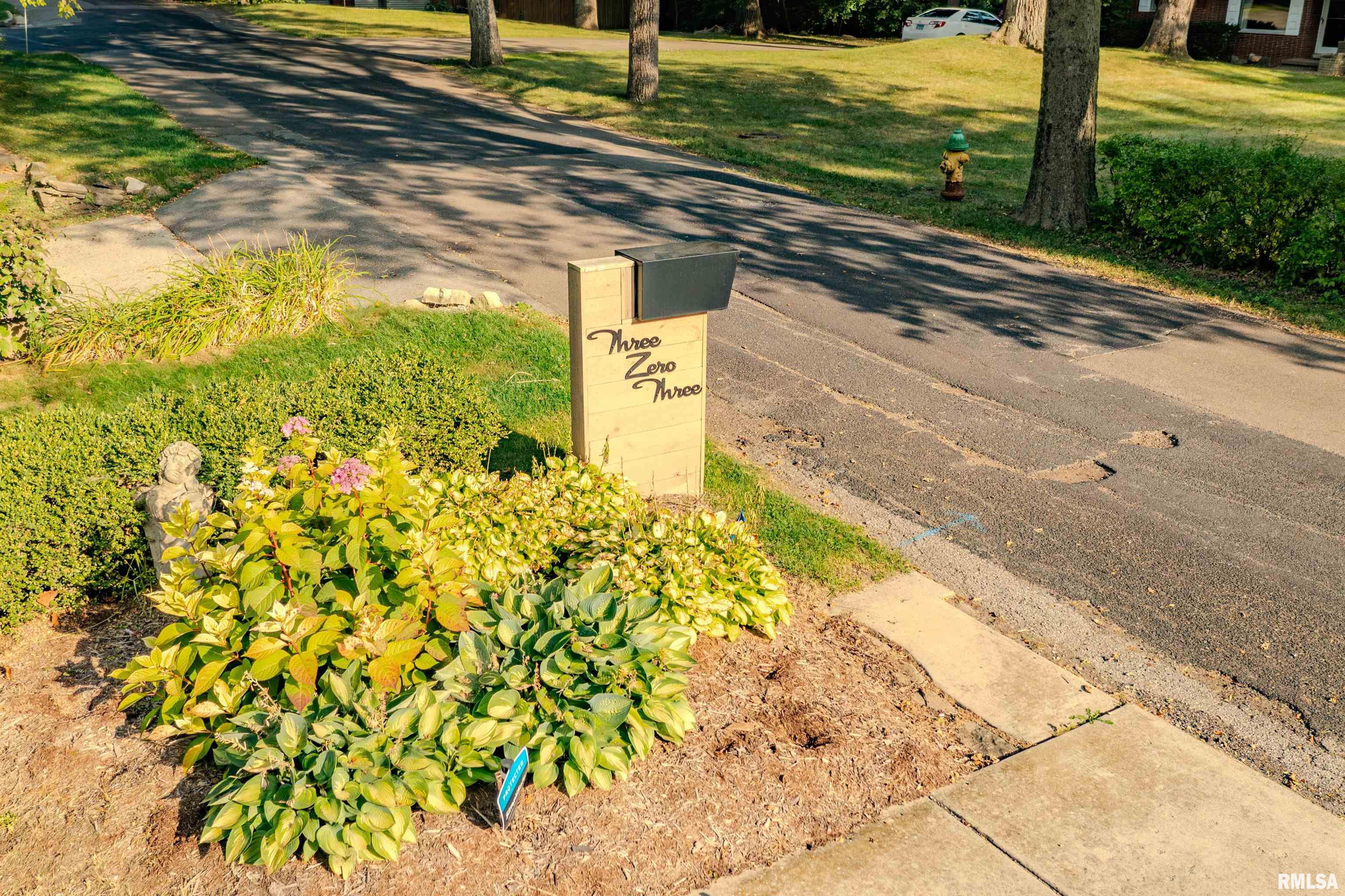 303 East Lyndale Road Peoria, IL 61614 - Photo 79 of 81