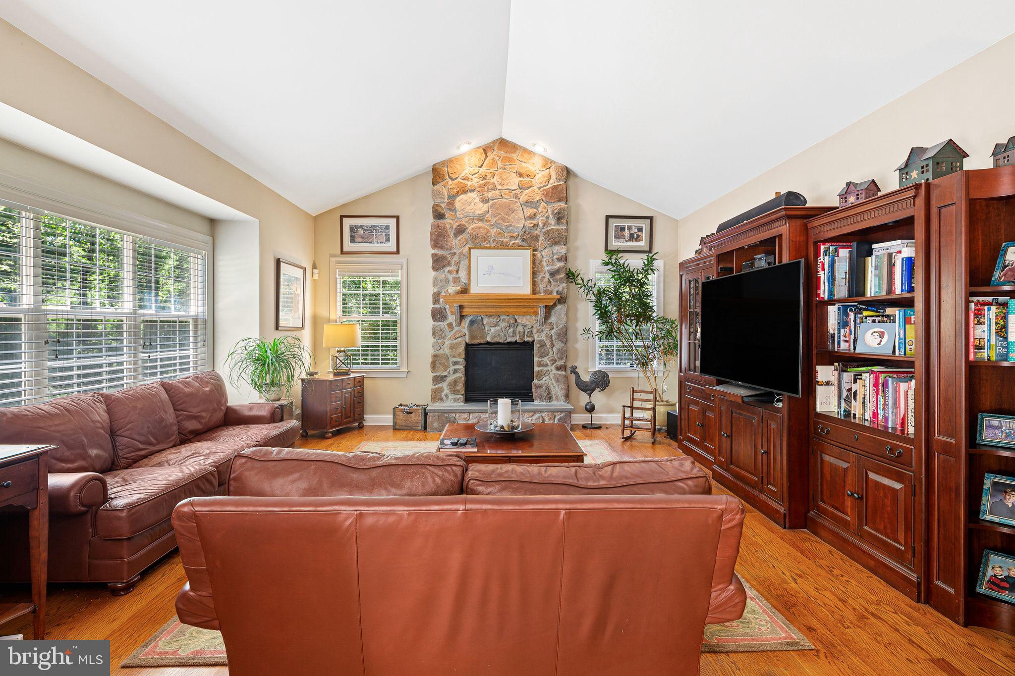2076 St Peters Road Pottstown, PA 19465 - Photo 10 of 46