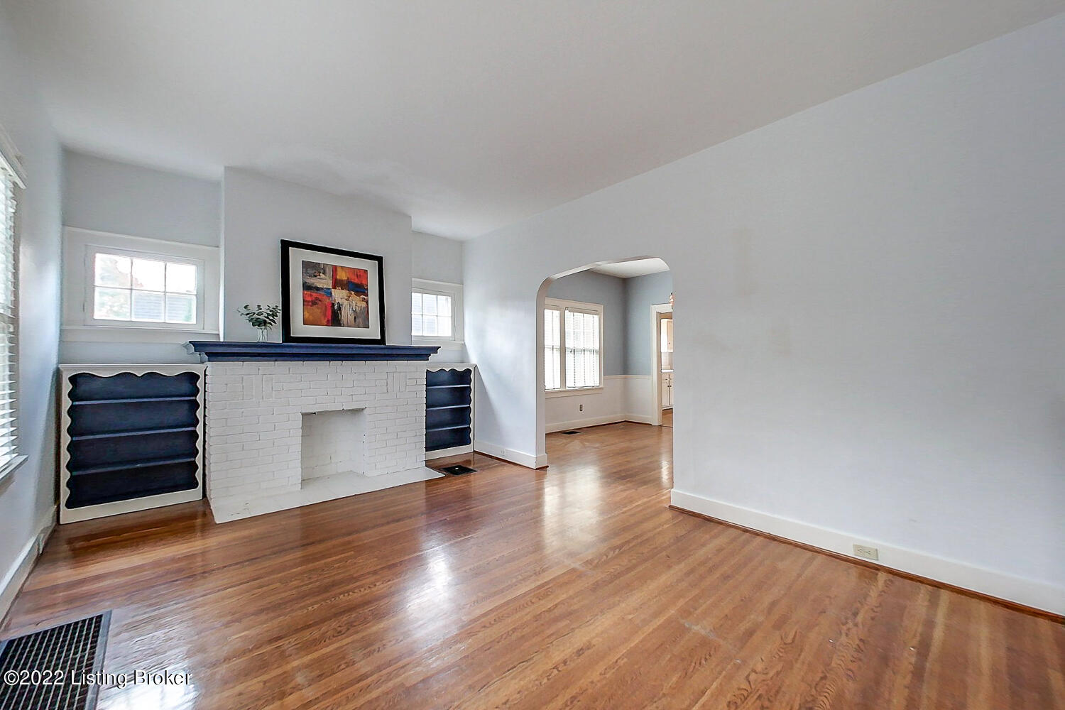 214 Fairlawn Road Louisville, KY 40207 - Photo 5 of 62 07-214-8