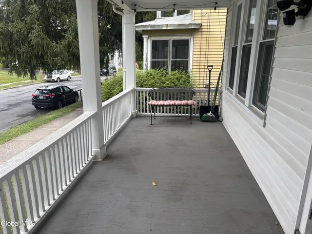 $1,650 | 456 Ontario Street, Unit 2, Albany, NY 12208