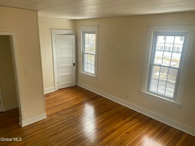 $1,650 | 456 Ontario Street, Unit 2, Albany, NY 12208