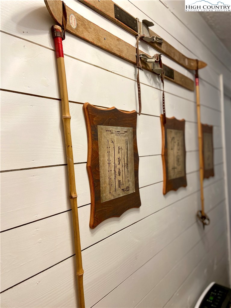 178 Fox Run Road Sugar Mountain, NC 28604 - Photo 20 of 46