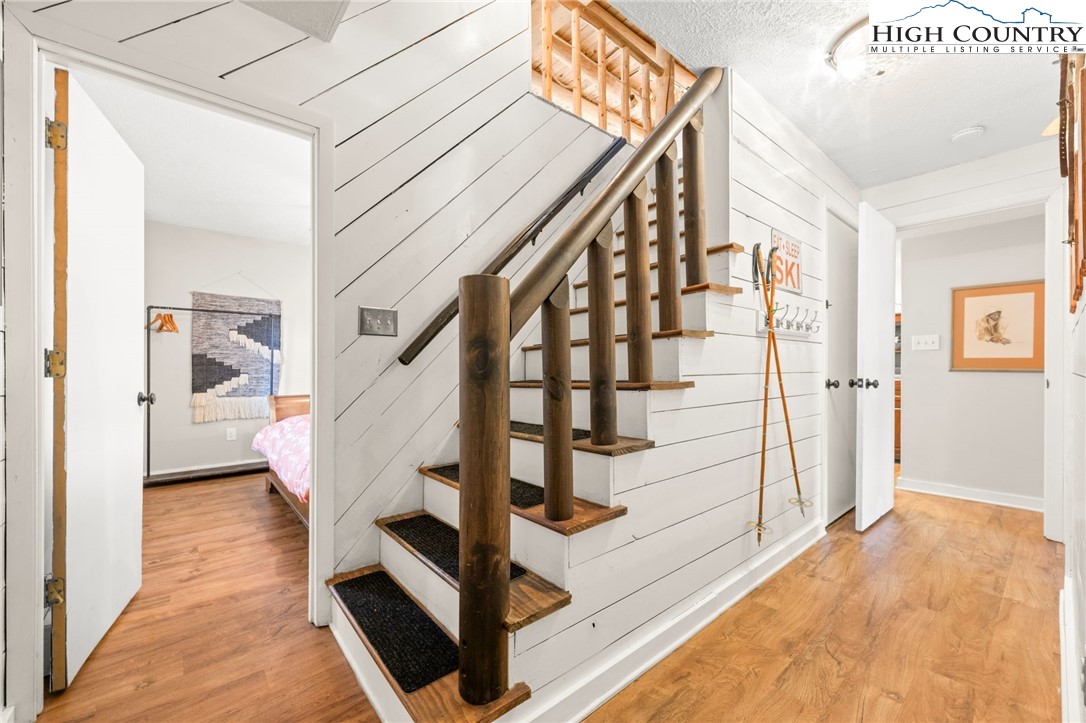 178 Fox Run Road Sugar Mountain, NC 28604 - Photo 21 of 46