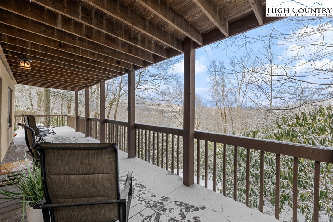 178 Fox Run Road Sugar Mountain, NC 28604 - Photo 34 of 46