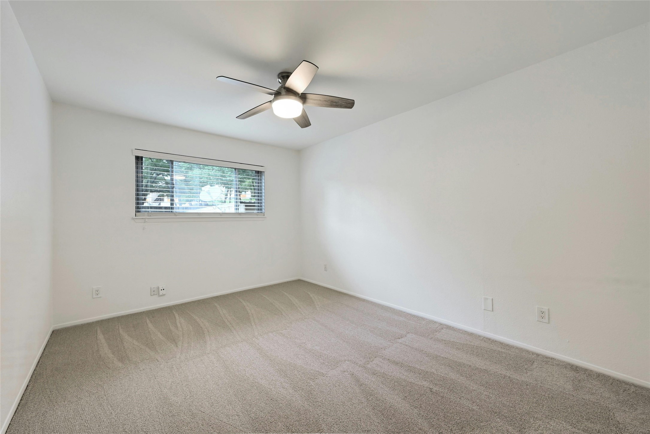 6637 Valleyside Road Austin, TX 78731 - Photo 19 of 27