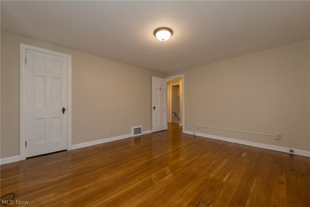 3553 Radcliffe Road Cleveland Heights, OH 44121 - Photo 23 of 35 Another view of the Second Bedroom
