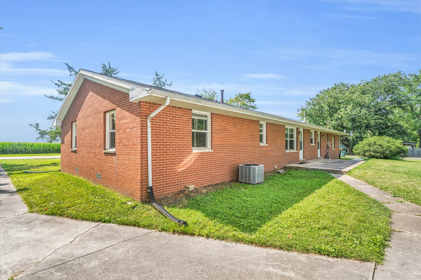 702 North Rising Road Champaign, IL 61822 - Photo 29 of 38 Gallery Image 29