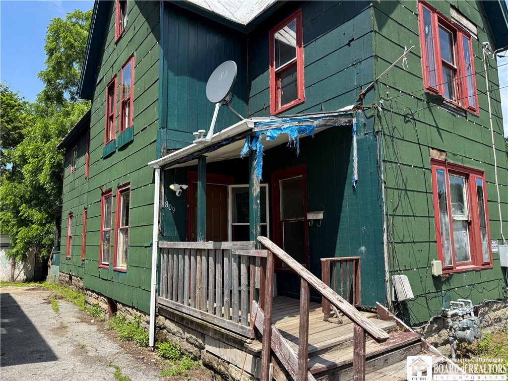 809 Cherry Street Jamestown, NY 14701 - Photo 5 of 14