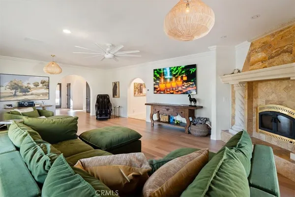 $3,200,000 | 6275 Twin Canyon Lane, Creston, CA 93432