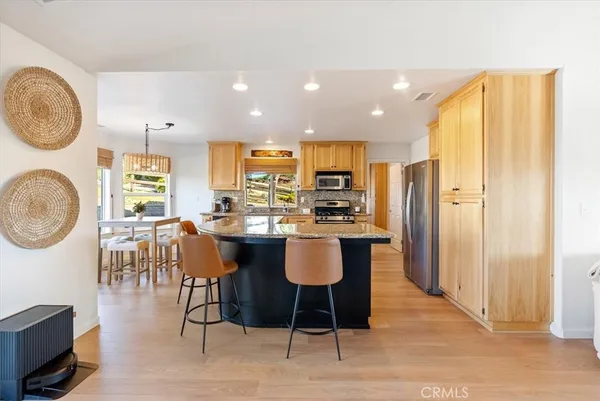 $3,200,000 | 6275 Twin Canyon Lane, Creston, CA 93432