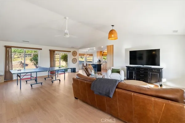 $3,200,000 | 6275 Twin Canyon Lane, Creston, CA 93432