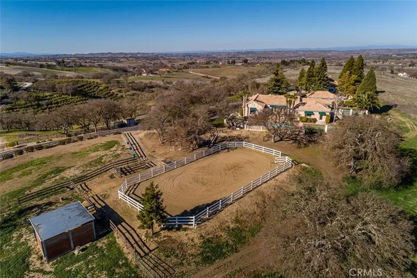 $3,200,000 | 6275 Twin Canyon Lane, Creston, CA 93432