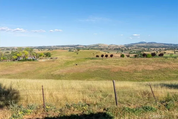 $3,200,000 | 6275 Twin Canyon Lane, Creston, CA 93432