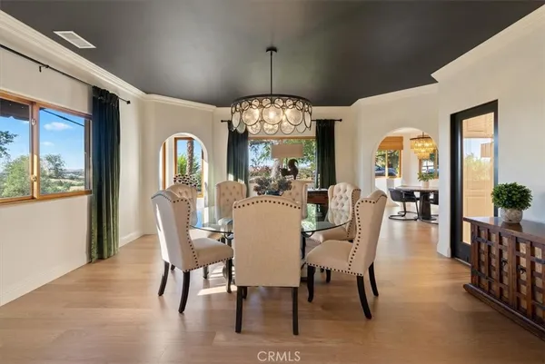 $3,200,000 | 6275 Twin Canyon Lane, Creston, CA 93432