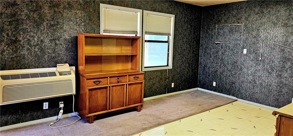 9100 Woodson Road Oswego, KS 67356 - Photo 29 of 34