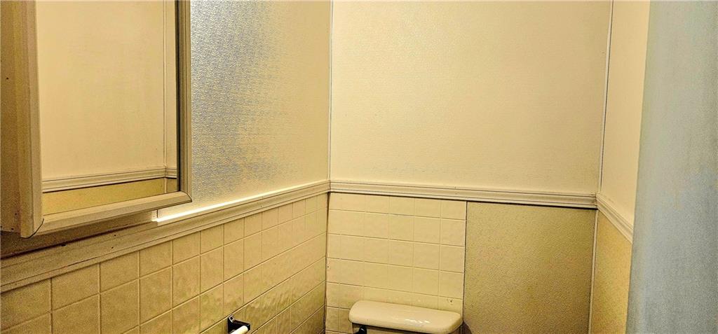 9100 Woodson Road Oswego, KS 67356 - Photo 32 of 34