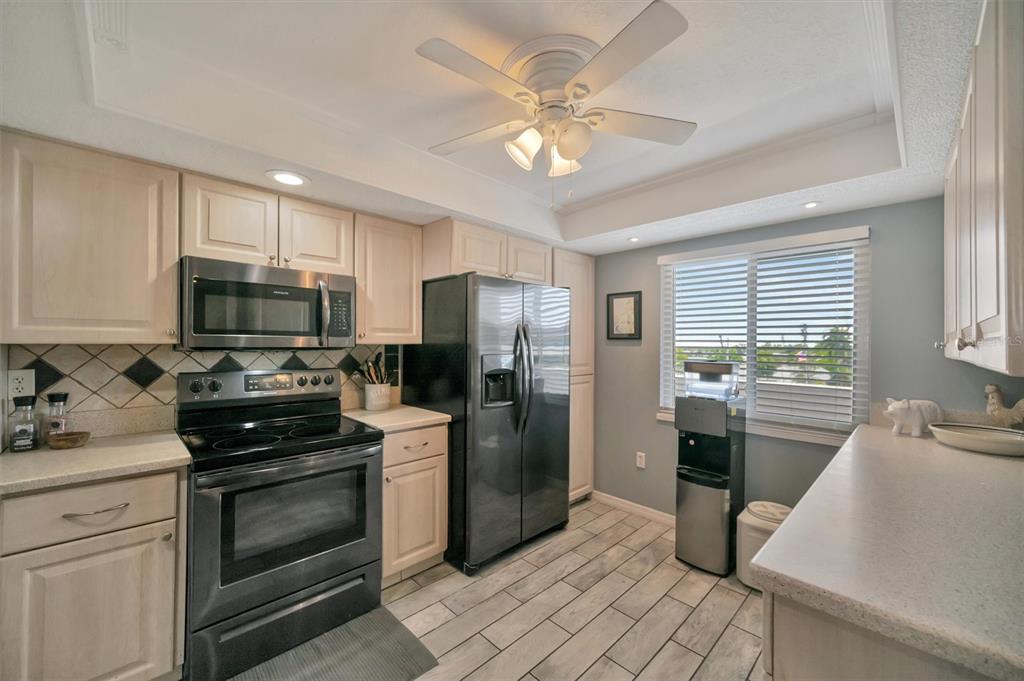 9604 Cortez Road West, Unit 334 Bradenton, FL 34210 - Photo 11 of 61
