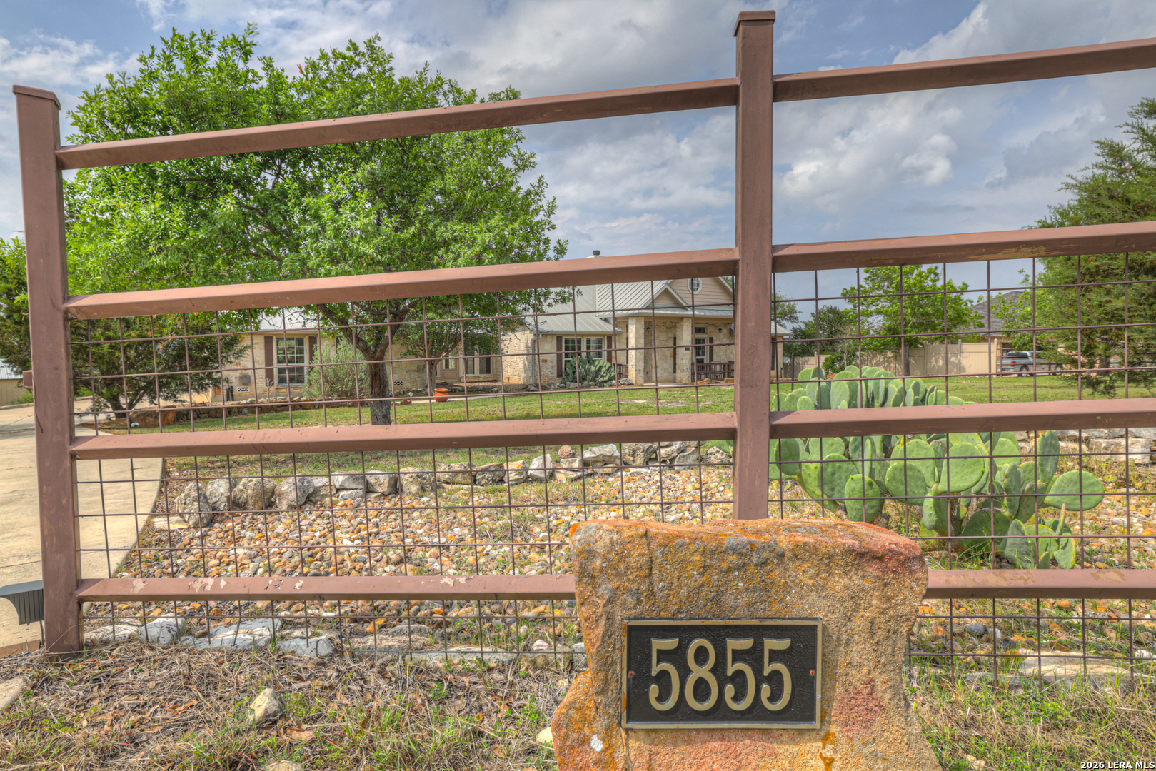 5855 Temerity Way Bulverde, TX 78163 - Photo 9 of 68