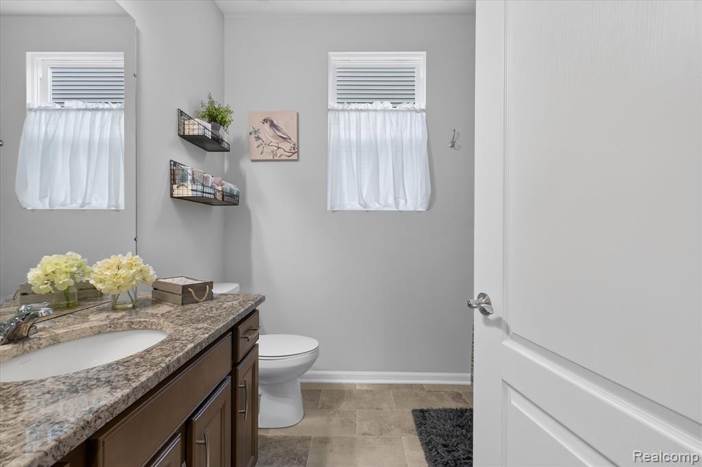 4795 Bingham Road Dearborn, MI 48126 - Photo 31 of 50 Gallery Image 31