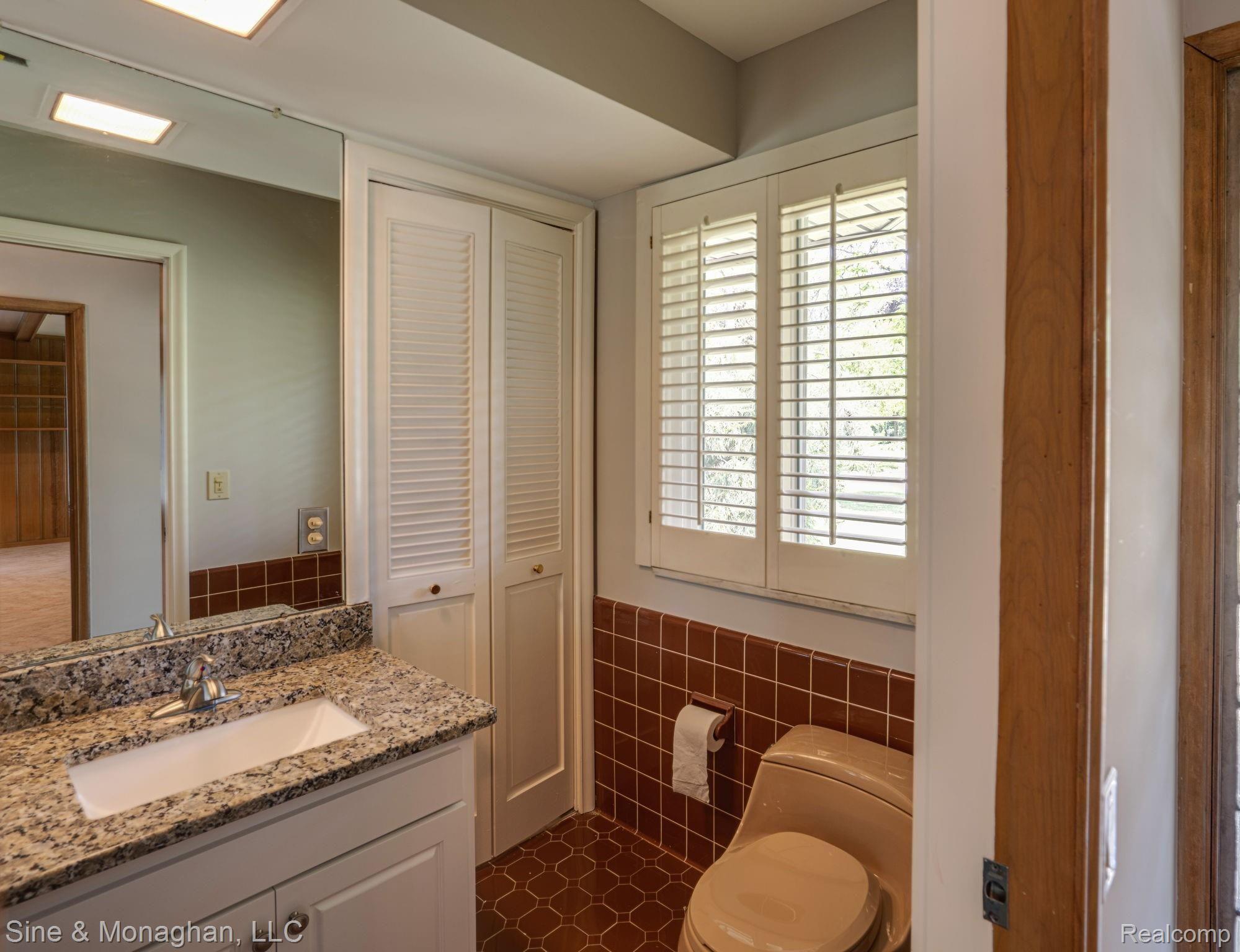 11 Willison Road Grosse Pointe, MI 48236 - Photo 38 of 63 38.jpg