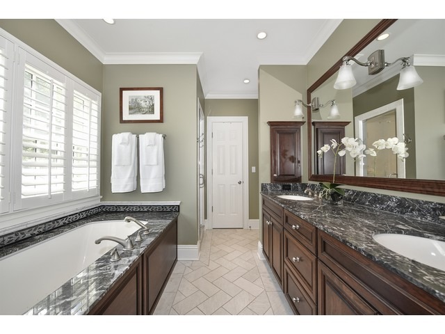 485 Willow Road Winnetka, IL 60093 - Photo 15 of 25