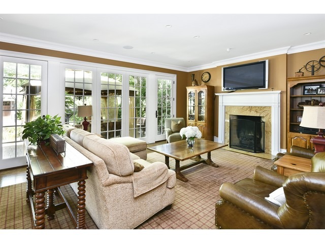 485 Willow Road Winnetka, IL 60093 - Photo 9 of 25