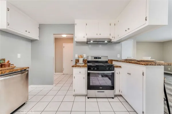 $3,200 | 623 East Matchwood Place, Azusa, CA 91702