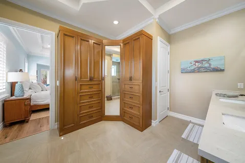 a view of room with furniture and closet