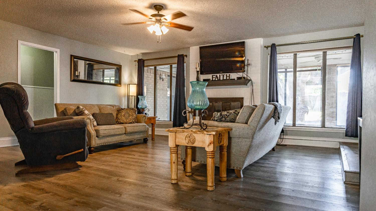 910 Southwest 10th Street Seminole, TX 79360 - Photo 5 of 40 Photo 5