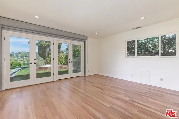 $12,500 | 2670 Carmar Drive, Los Angeles, CA 90046