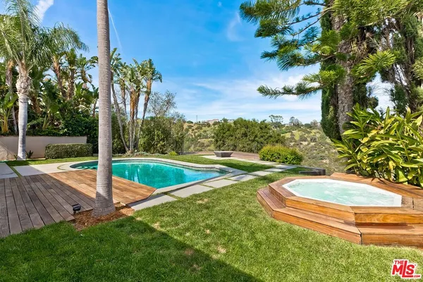 $12,500 | 2670 Carmar Drive, Los Angeles, CA 90046