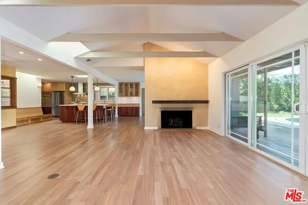 $12,500 | 2670 Carmar Drive, Los Angeles, CA 90046