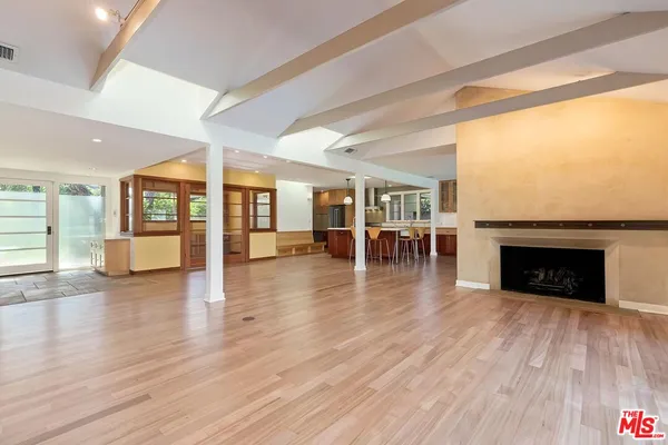 $12,500 | 2670 Carmar Drive, Los Angeles, CA 90046