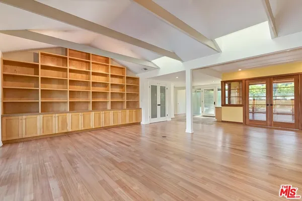 $12,500 | 2670 Carmar Drive, Los Angeles, CA 90046