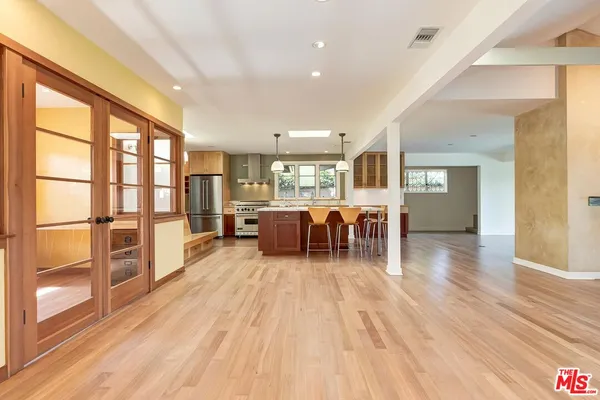 $12,500 | 2670 Carmar Drive, Los Angeles, CA 90046
