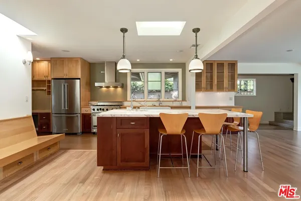 $12,500 | 2670 Carmar Drive, Los Angeles, CA 90046