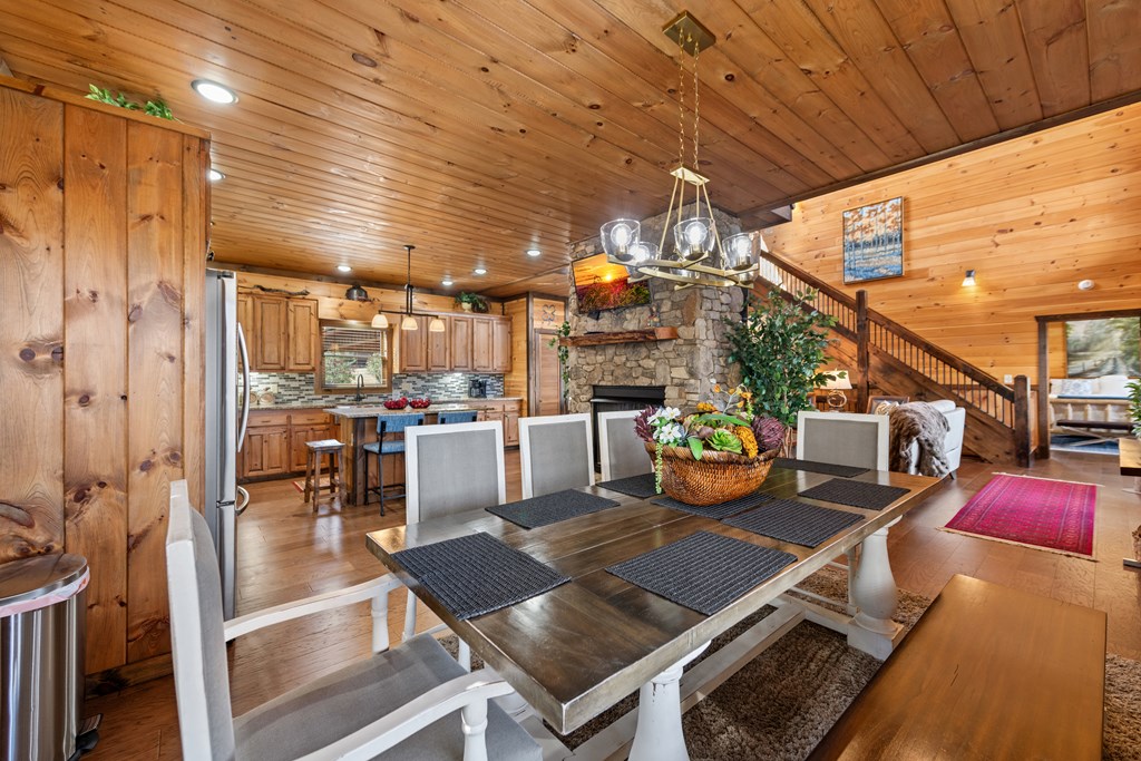 406 Hope Drive Blue Ridge, GA 30513 - Photo 11 of 73