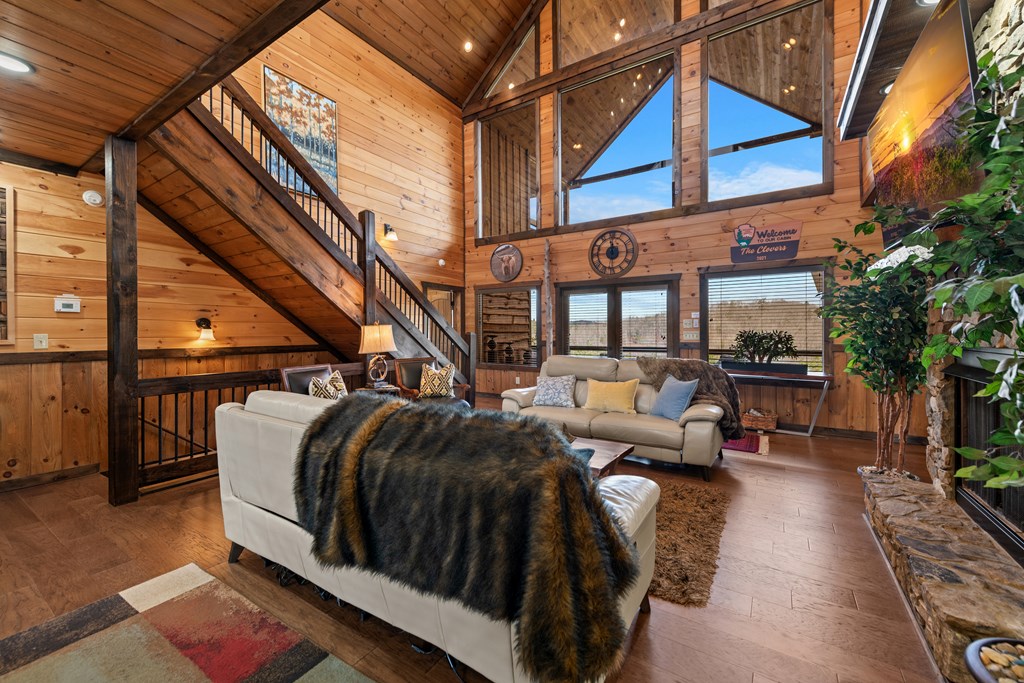 406 Hope Drive Blue Ridge, GA 30513 - Photo 6 of 73